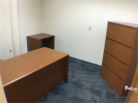 Mix lot of (08) Office Furniture