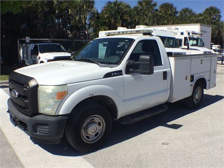 2011 Ford F350XL Utility Tool Bed Truck