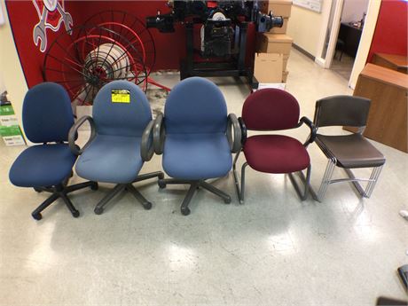 (8) Office Chairs