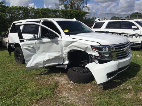2019 Chevy Tahoe (Collision Damage)
