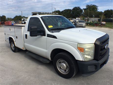 2011 Ford F-350 Utility Bed (Bad Misfire)