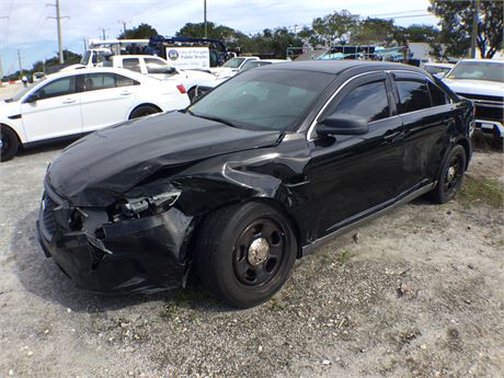 2014 Ford Taurus Police Interceptor (Wrecked)