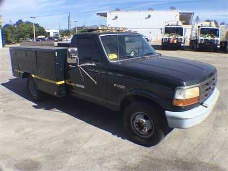 1996 Ford F-350 XL Utility bed