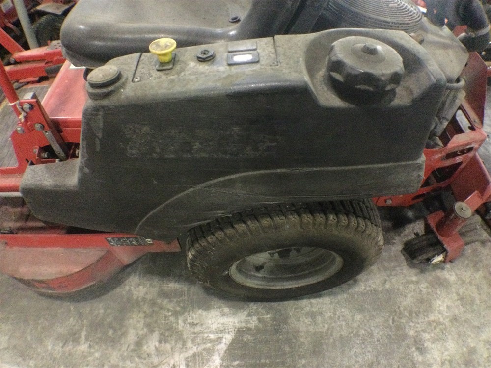 BIDERA Government Auctions - Snapper Pro Ridding Mower S50x