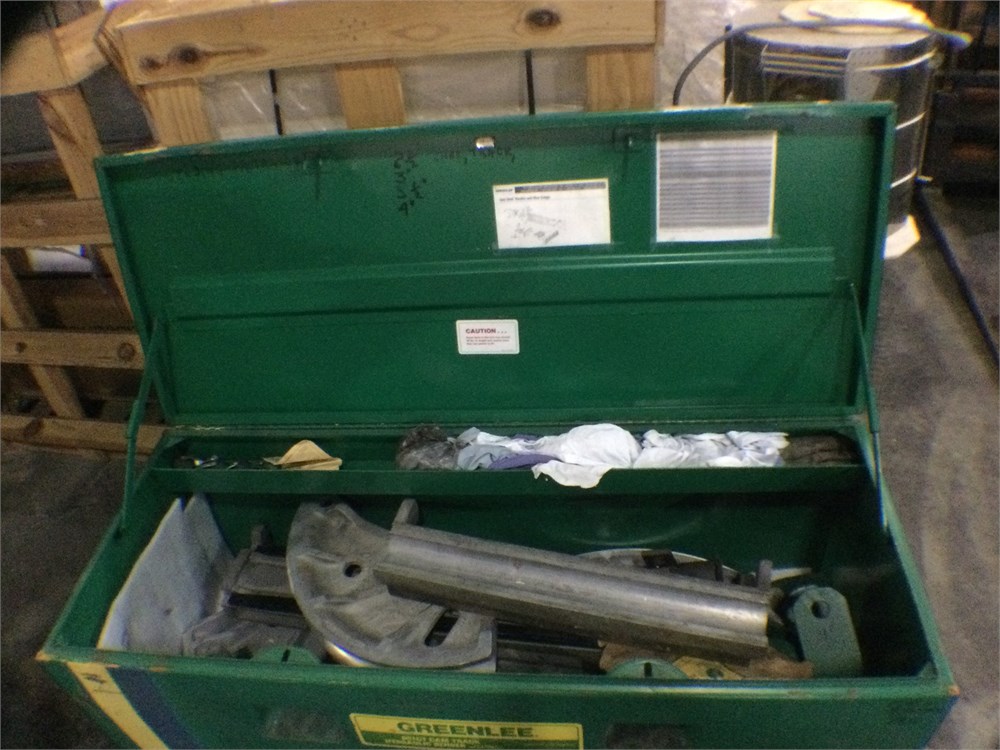 BIDERA Government Auctions Greenlee 881 Cam Track Hydraulic Pipe Bender