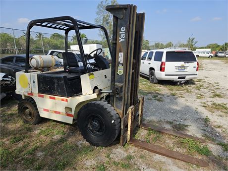 Yale Forklift Pneumatic LP Gas 7000lbs