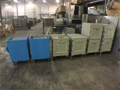 Cambro Plastic (4) Warmers & (2) Register Station on Casters