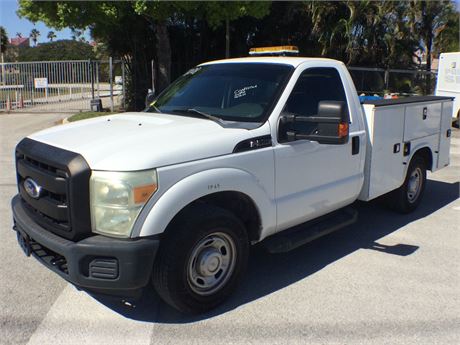 2011 Ford F-350XL Utility Tool Bed Truck