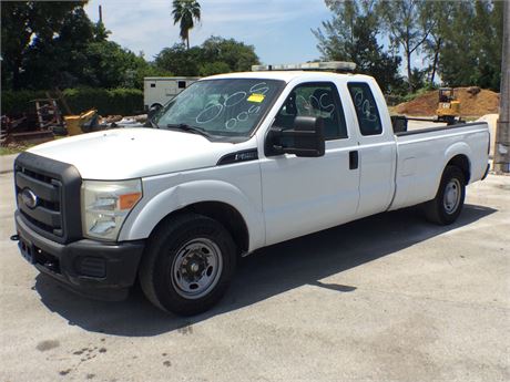 2013 Ford F-250 Extended Cab 4x2