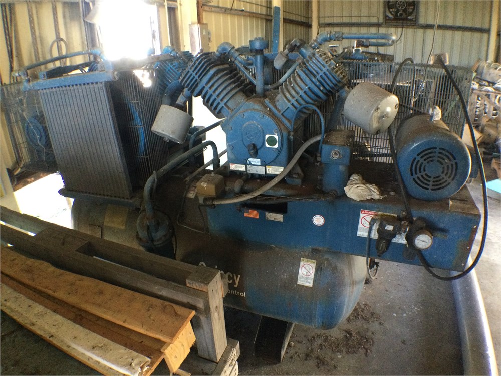 BIDERA Government Auctions - Quincy Climate Control Air Compressor
