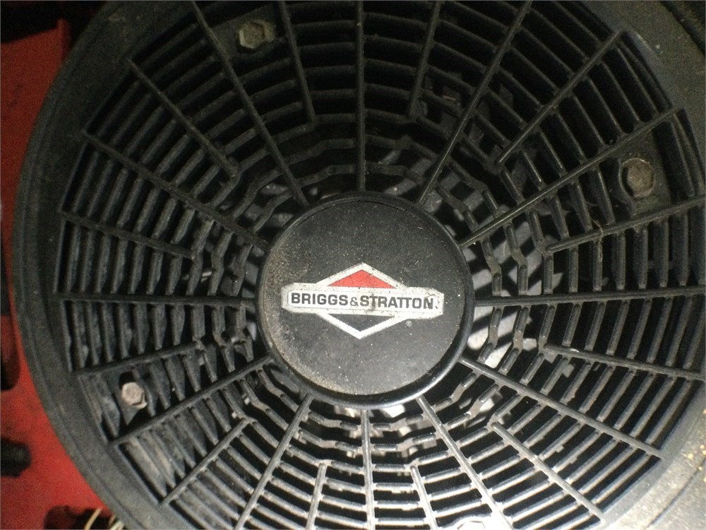 BIDERA Government Auctions Snapper Pro Ridding Mower S50x