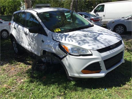 2016 Ford Escape S (Crashed)