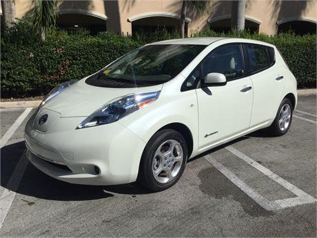 2012 Nissan Leaf (Zero Emission)