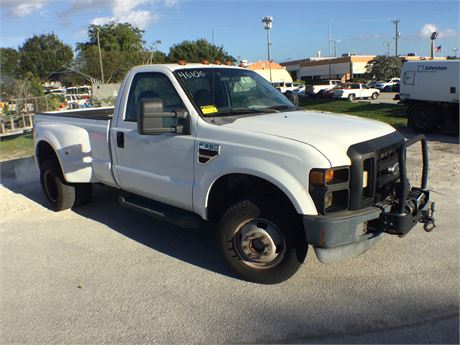 2009 Ford F-350 Dually Truck