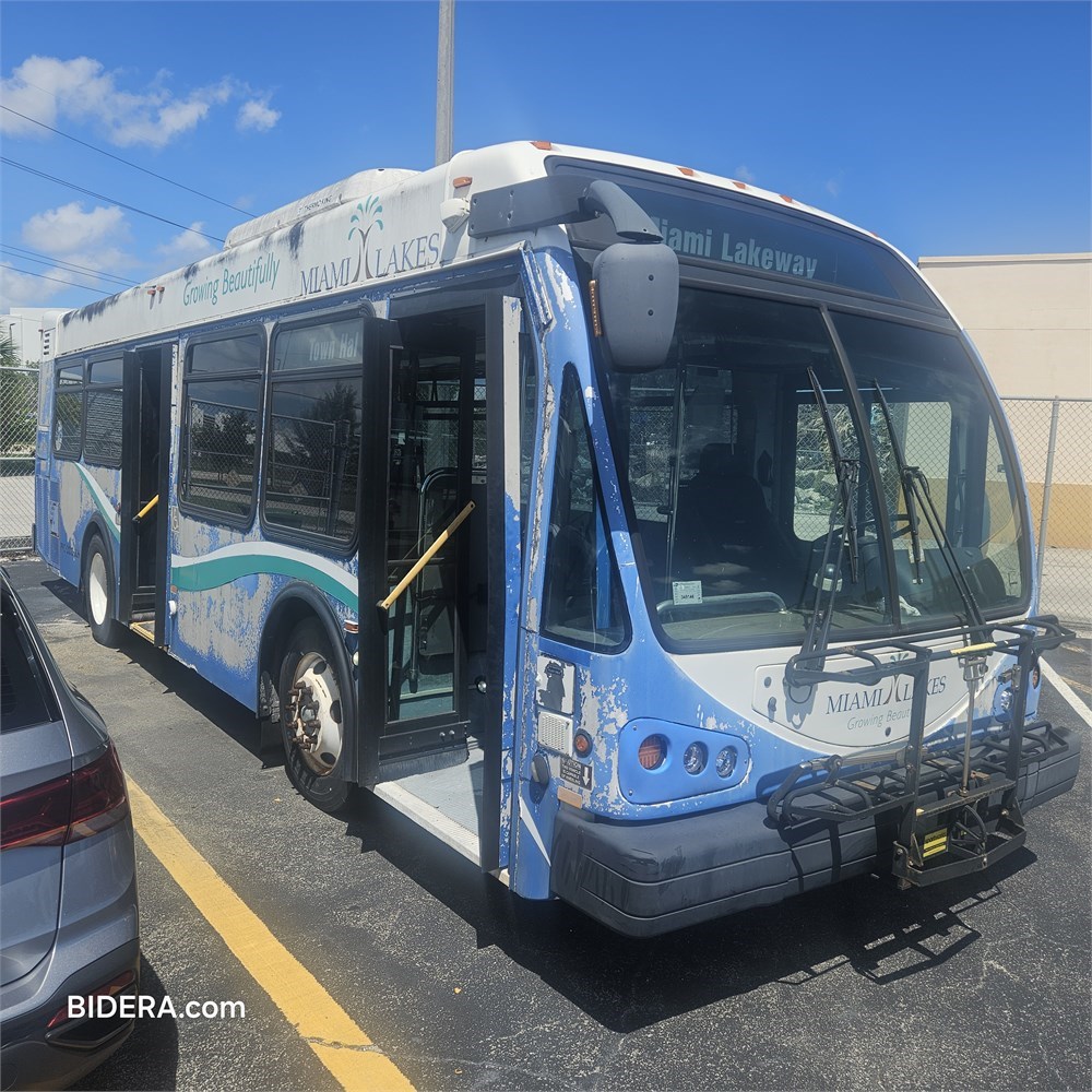 BIDERA Government Auctions - 2013 Eldorado National Bus EZ Rider 2 (26 ...
