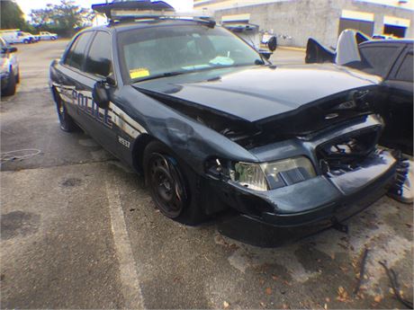 2009 Ford Crown Victoria (Junk Candidate) P71