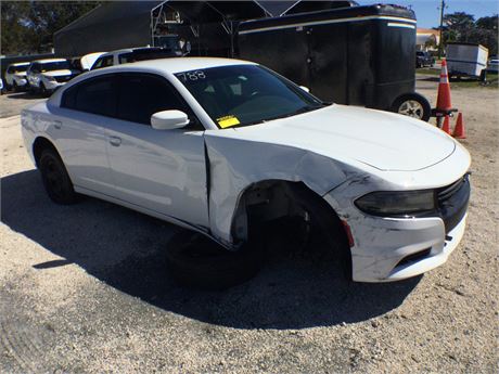 2019 Dodge Charger Police Pkg (Accident Damage)