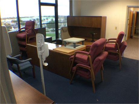 Mix lot of (22) Office Furniture