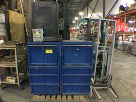 SPD Solution Trash Compactor with Lift